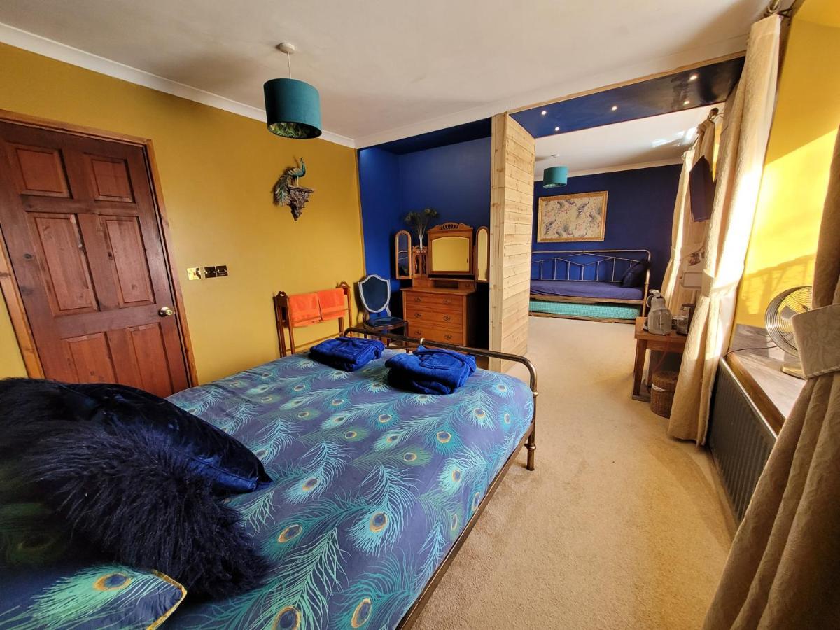 Farmhouse B&B Family Stay Or Romantic Break, On Our Smallholding Close To ナーバース エクステリア 写真